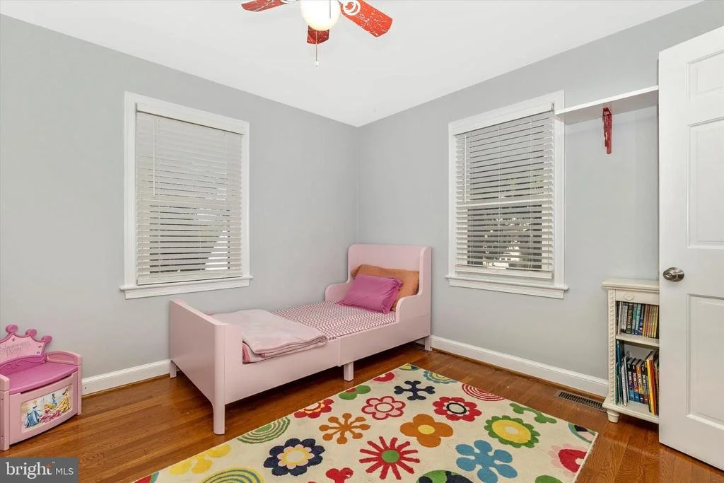 Photo of 25216 OAK DRIVE