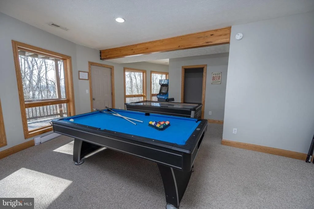 Photo of 723 PINNACLE DRIVE