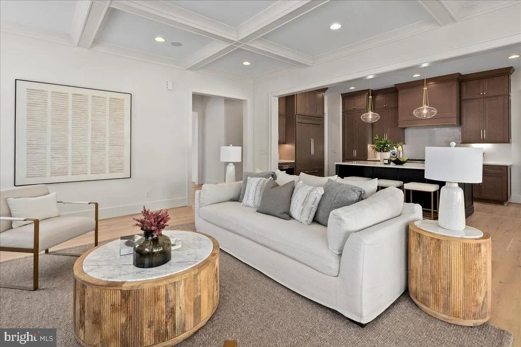 Photo of 6716 VAN FLEET DRIVE