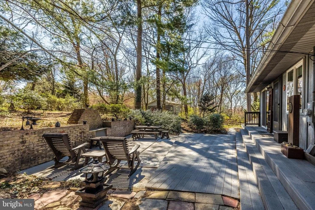 Photo of 8623 PINECLIFF DRIVE