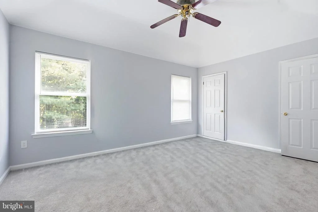 Photo of 214 NORTHDOWN DRIVE