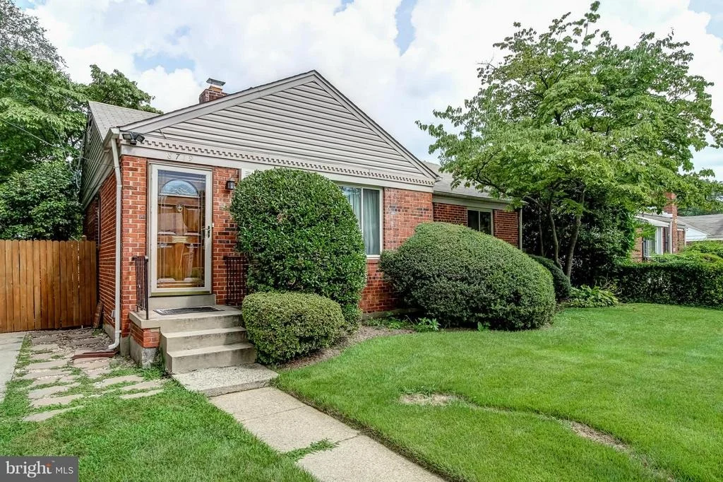 Photo of 8719 LEONARD DRIVE