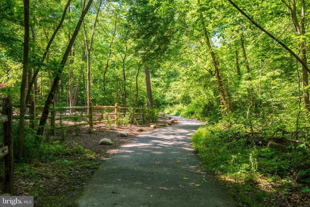 Photo of 12104 WALNUT BRANCH ROAD