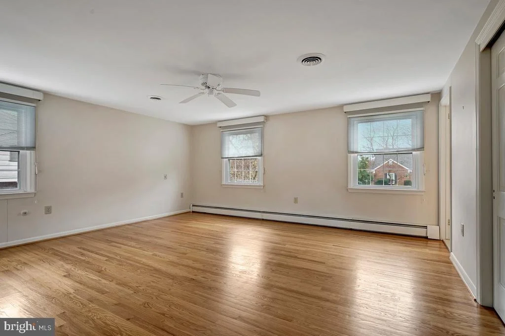 Photo of 706 BRISTOL ROAD