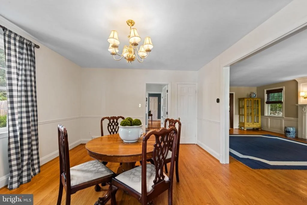 Photo of 7313 YORKTOWNE