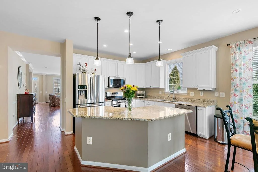 Photo of 12819 ARNOT LANE