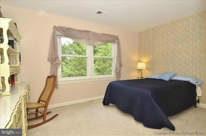Photo of 608 SILVERSTONE COURT