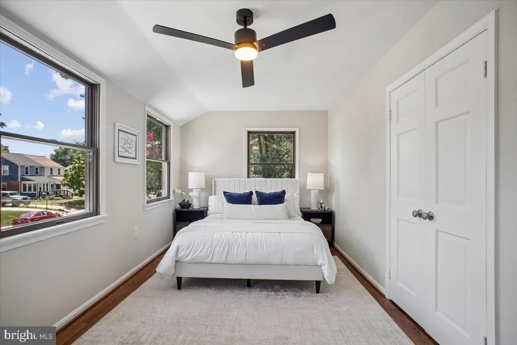 Photo of 6016 WILLIAMSBURG ROAD