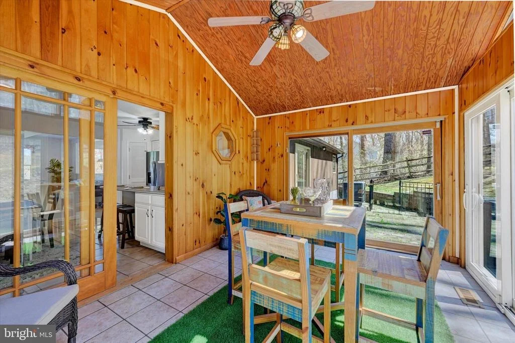 Photo of 5451 GLEN ARM ROAD