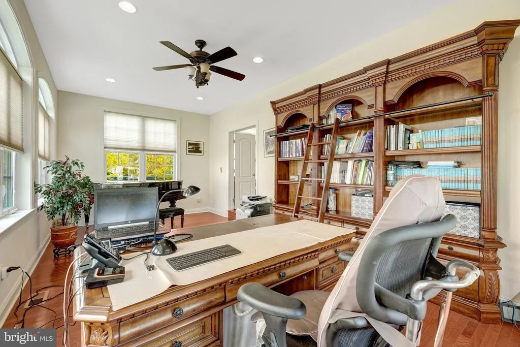 Photo of 24337 EAGLES LANDING PLACE