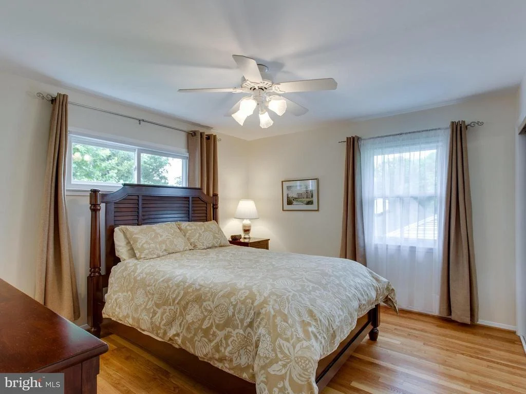 Photo of 7919 JANSEN DRIVE