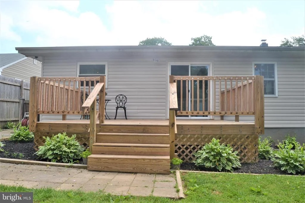 Photo of 617 LONGVIEW DRIVE