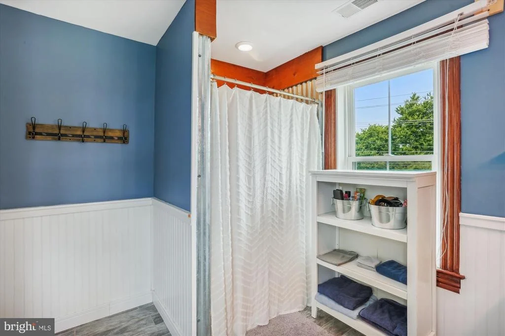 Photo of 6000 OLNEY LAYTONSVILLE ROAD