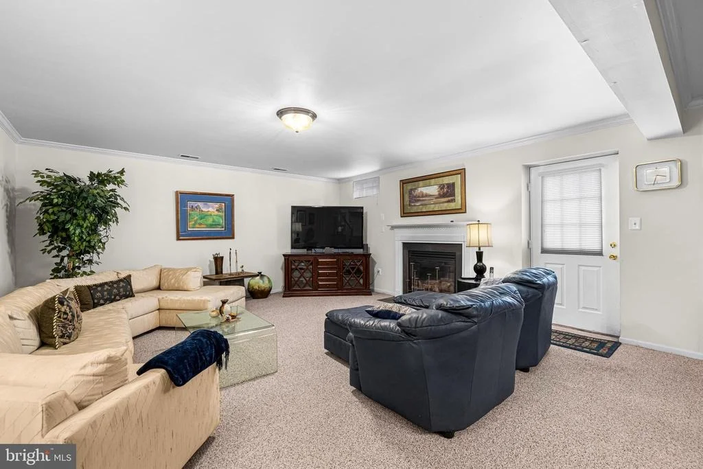 Photo of 8912 GRUMMORE CIRCLE