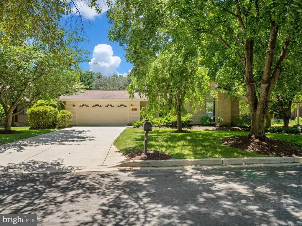 Photo of 11108 KORMAN DRIVE