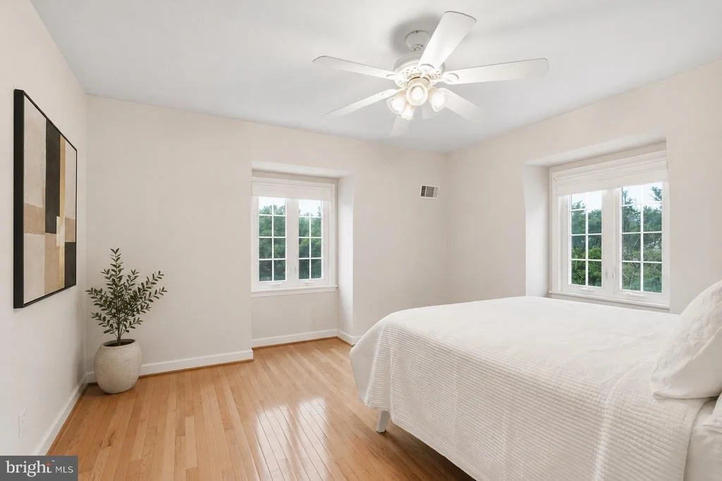 Photo of 3800 QUEEN MARY DRIVE
