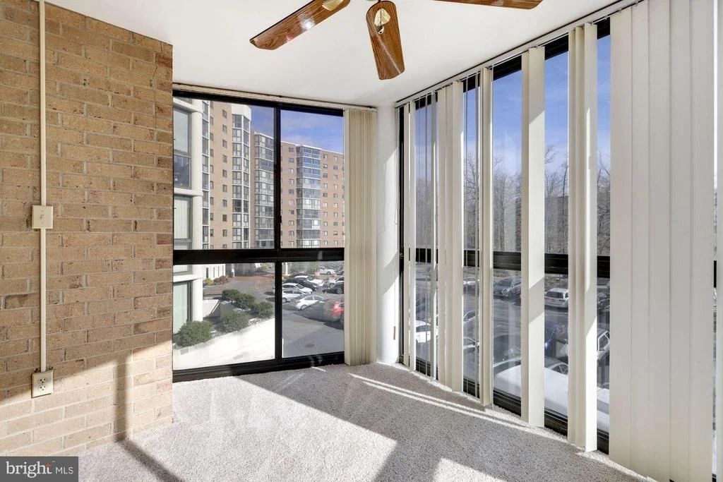 Photo of Unit 3211 at 15115 INTERLACHEN DRIVE
