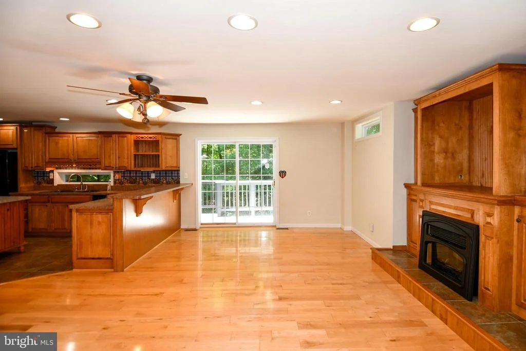 Photo of 8870 BROOK DRIVE