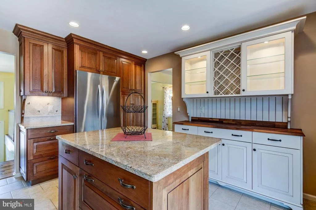 Photo of 9612 SHIPWRIGHT DRIVE