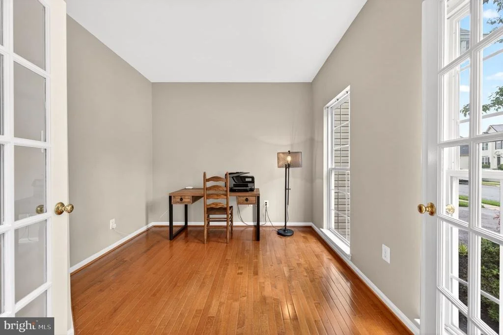 Photo of 8 N POINTE TERRACE