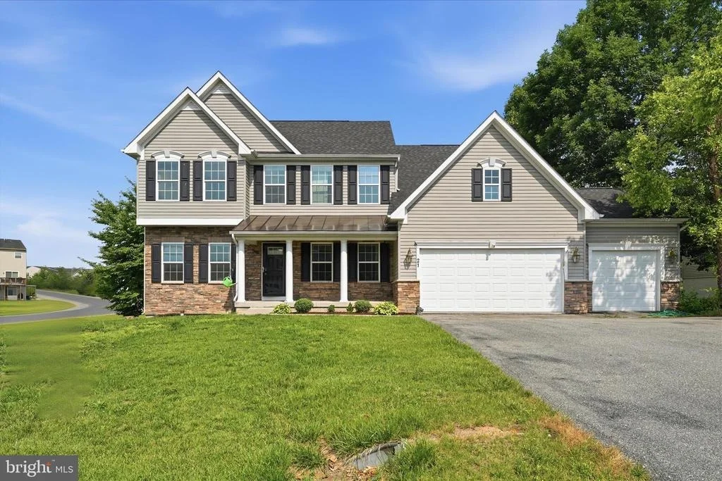 Photo of 21 WHIRLPOOL WAY