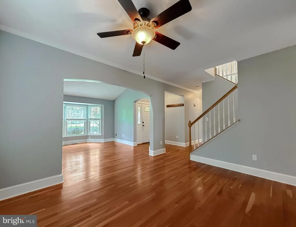 Photo of 40777 CENTER 40 CIRCLE