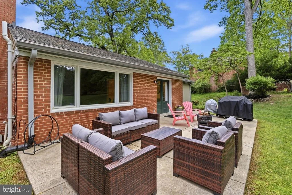 Photo of 111 LILLIAN LANE
