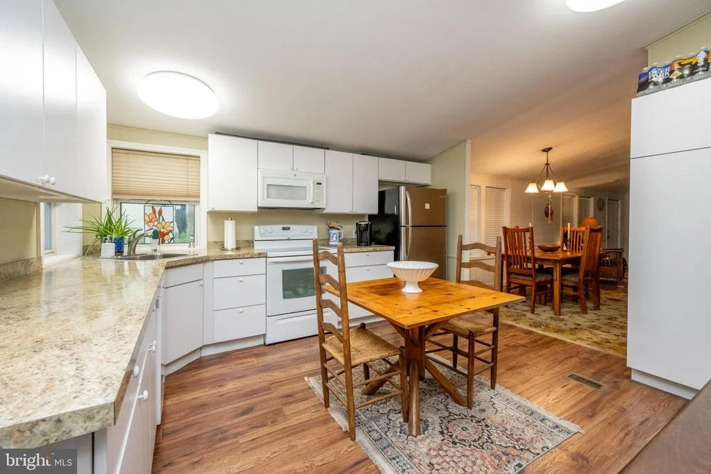 Photo of 249 HAZELHURST ROAD