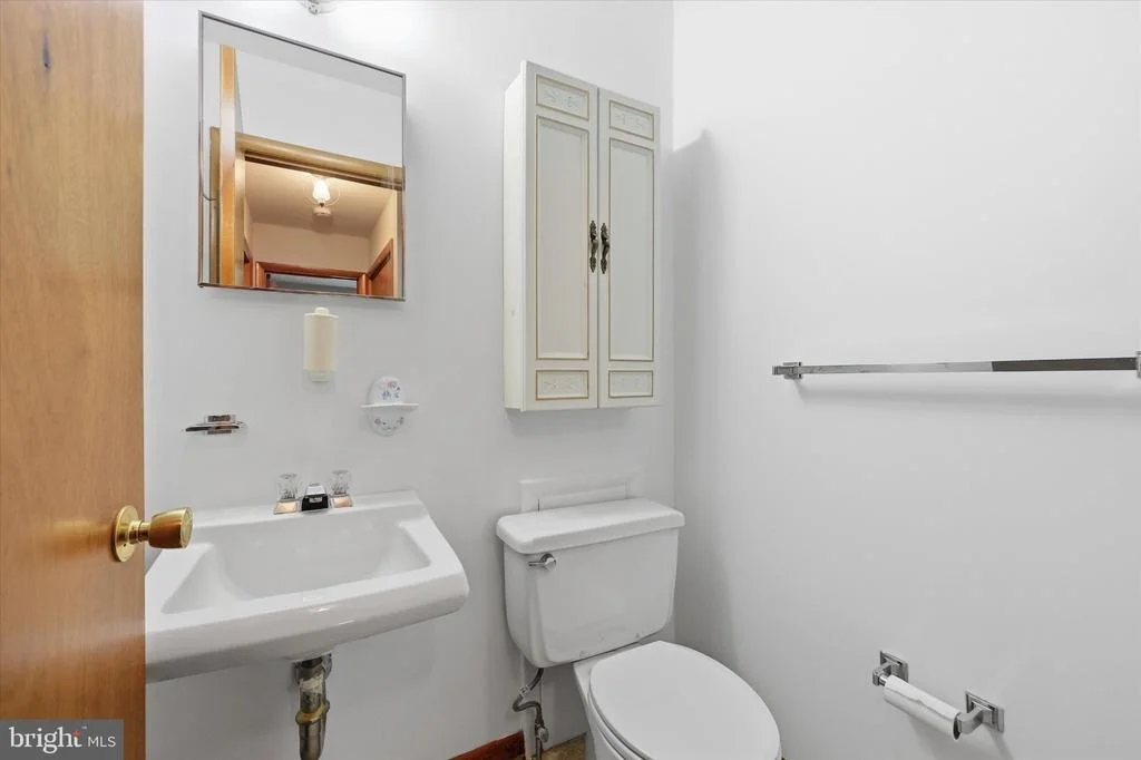 Photo of 227 WYNGATE DRIVE