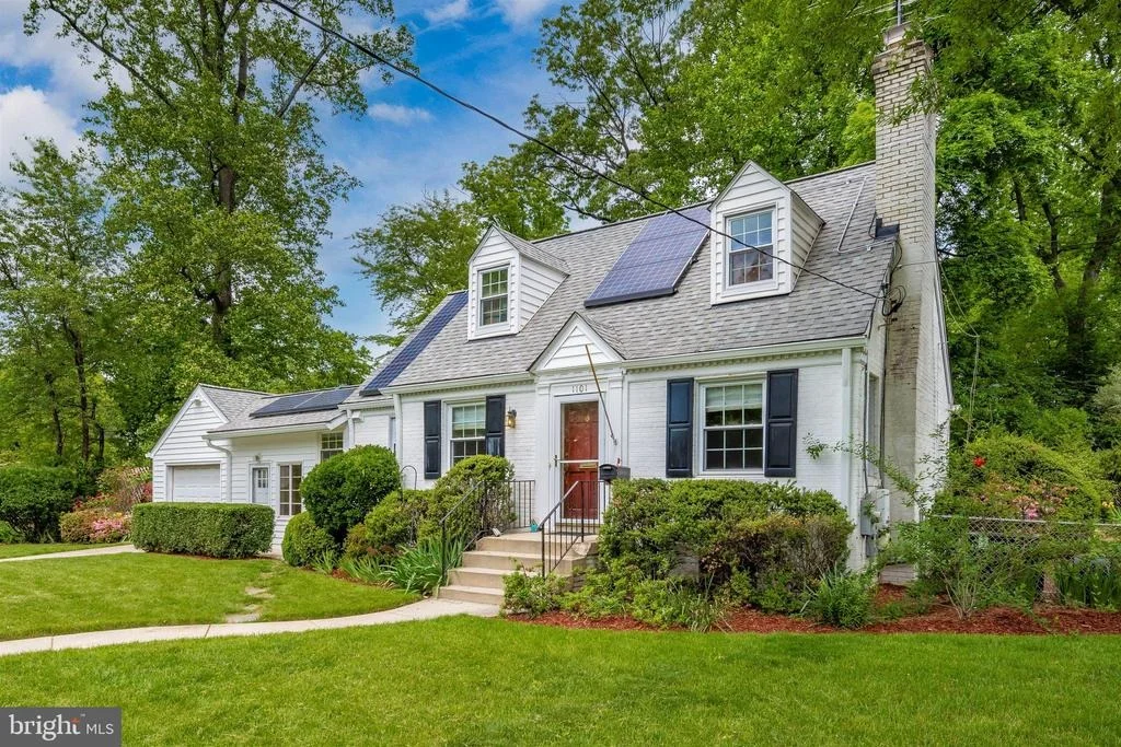 Photo of 1101 ROSWELL DRIVE