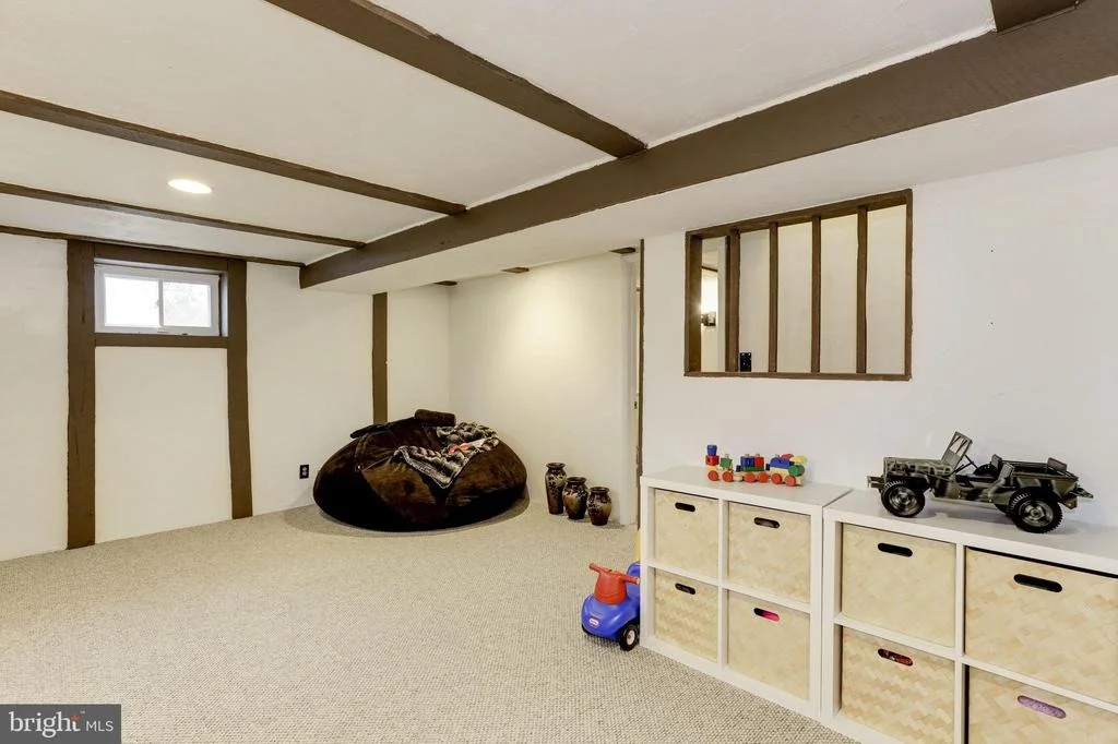 Photo of 410 PIPING ROCK DRIVE
