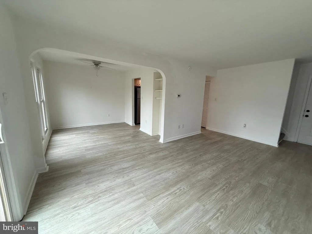 Photo of Unit 2 at 1 COMPASS CIRCLE
