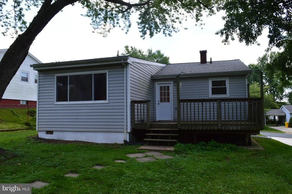 Photo of 333 PARK HALL S