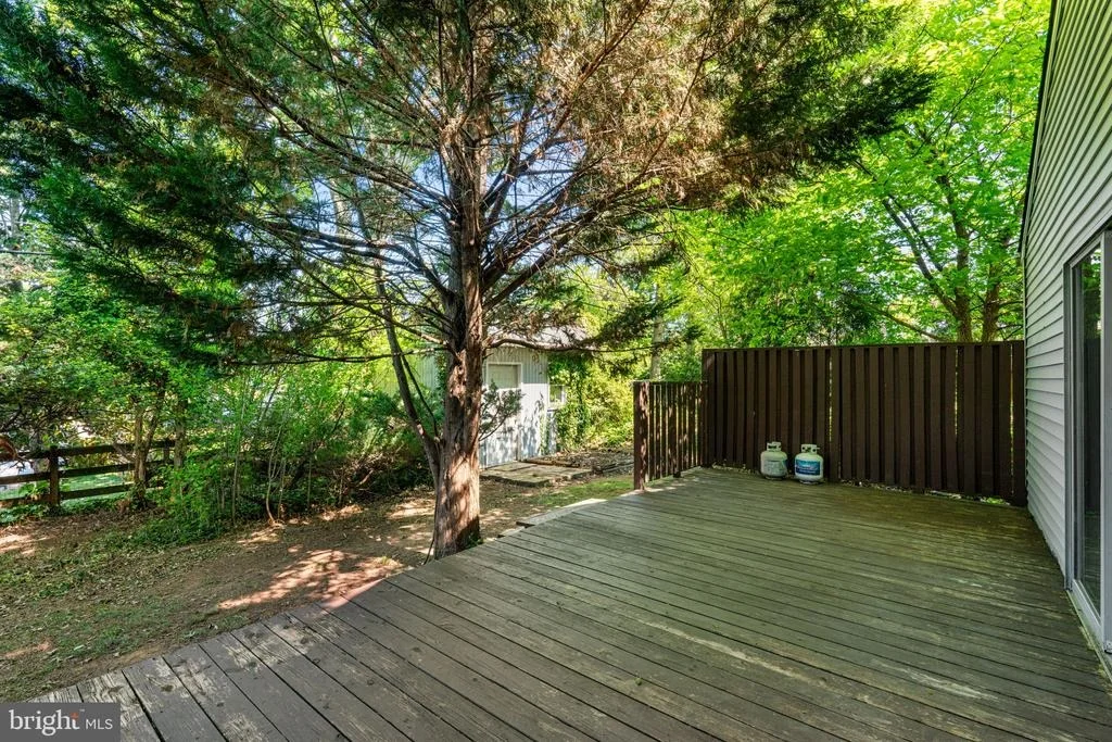 Photo of 7512 FAR HILLS DRIVE