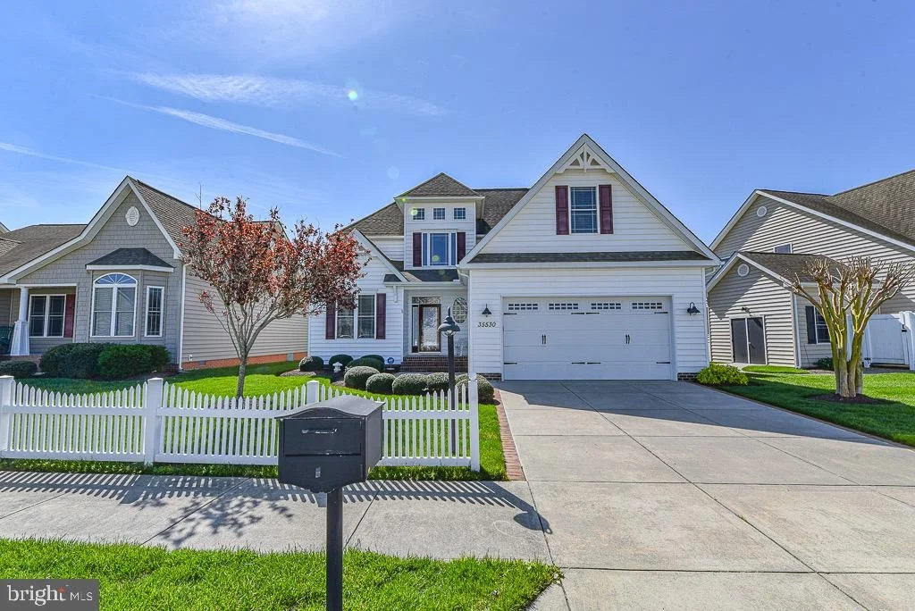 Photo of 35530 CYPRESS POINT TRL