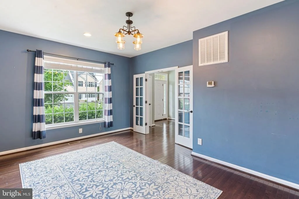 Photo of 5270 LONGBOW ROAD