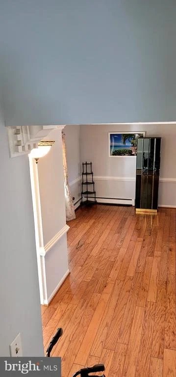 Photo of 302 W JUNIPER AVENUE