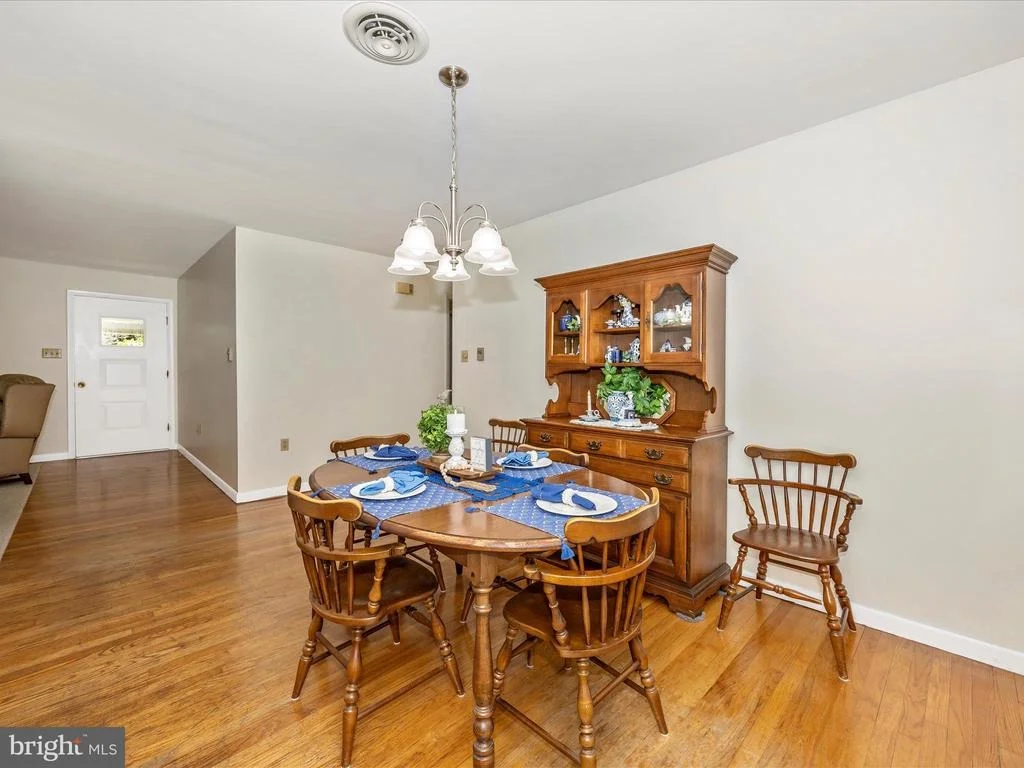 Photo of 5634 SHOOKSTOWN ROAD