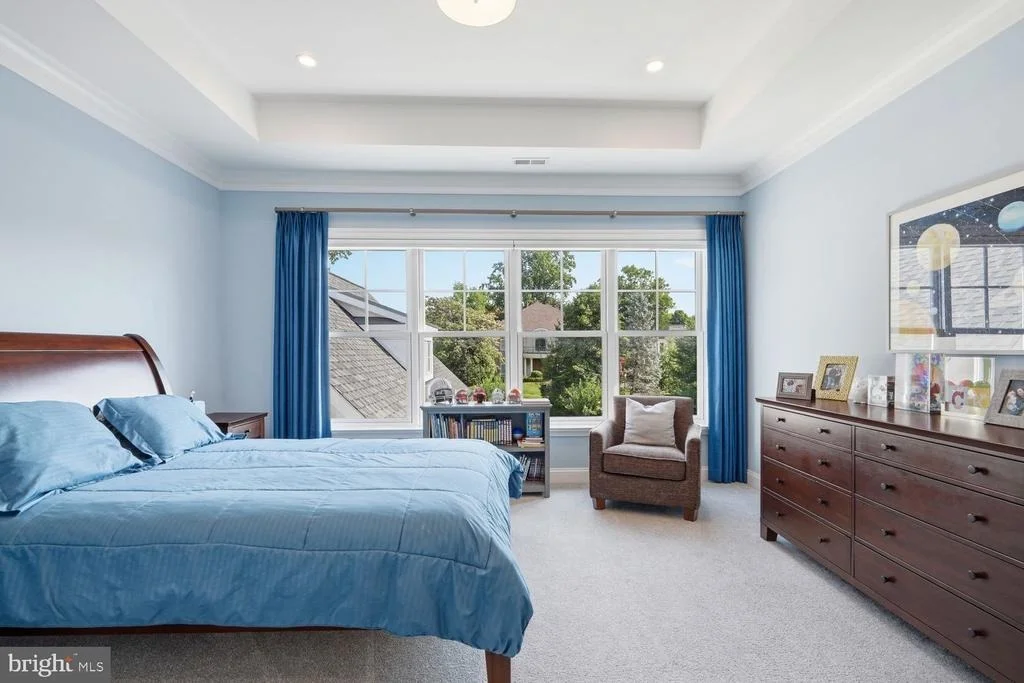 Photo of 6909 ARBOR LANE