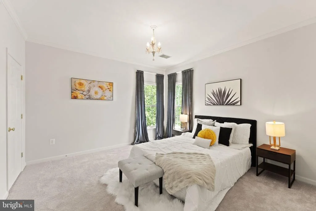 Photo of 22566 FOREST RUN DRIVE