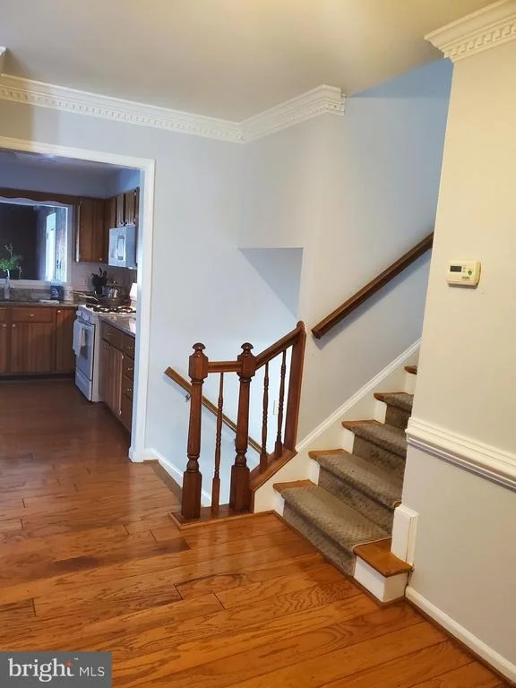 Photo of 302 W JUNIPER AVENUE
