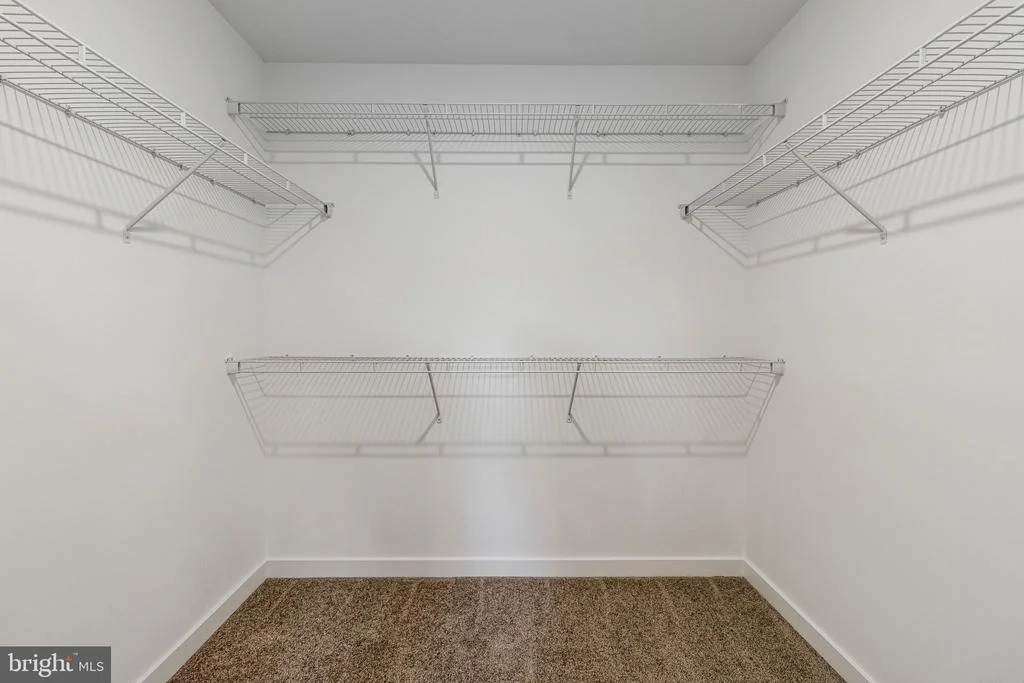 Photo of 2000 ARAM DRIVE