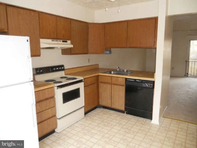 Photo of 4196 LOG TEAL DRIVE