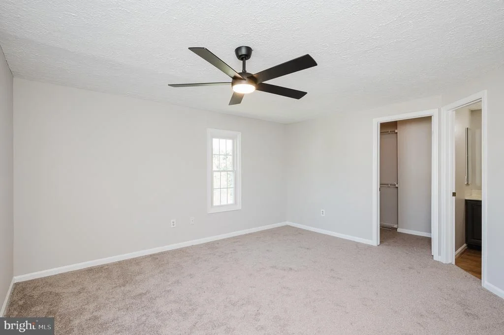 Photo of Unit 207J at 207 OAK LEAF CIRCLE