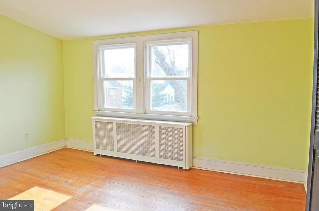 Photo of 114 INDIAN SPRING DRIVE