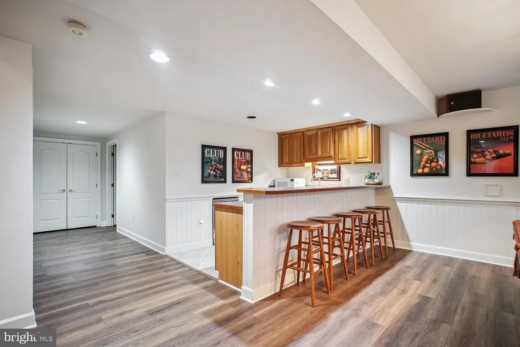Photo of 8615 HAMPTON WAY
