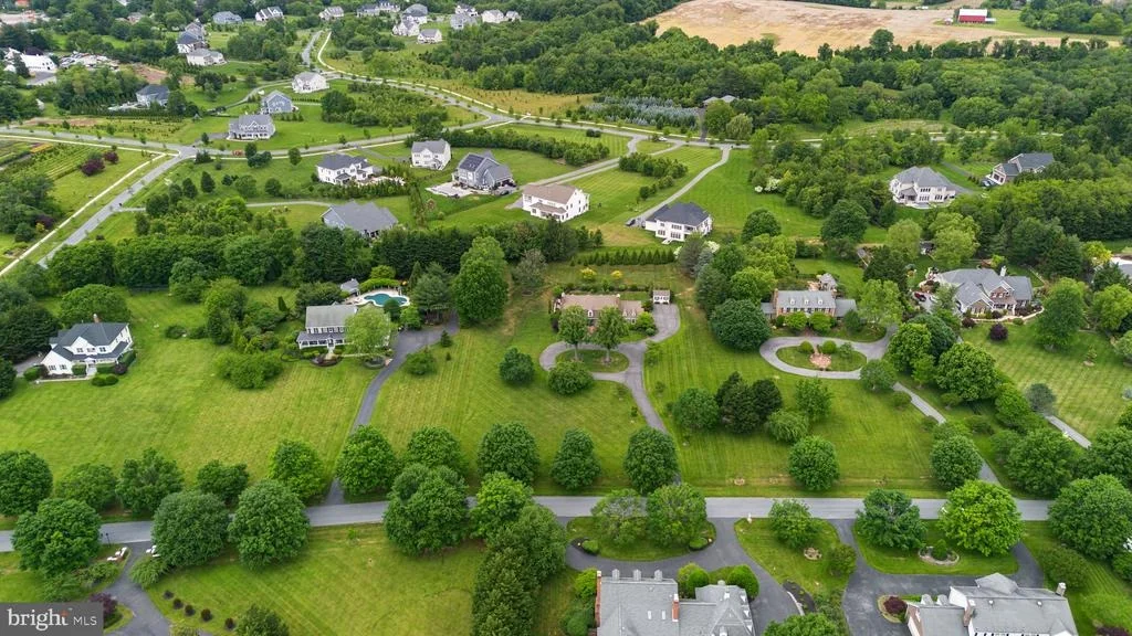 Photo of 21108 GOLF ESTATES DRIVE