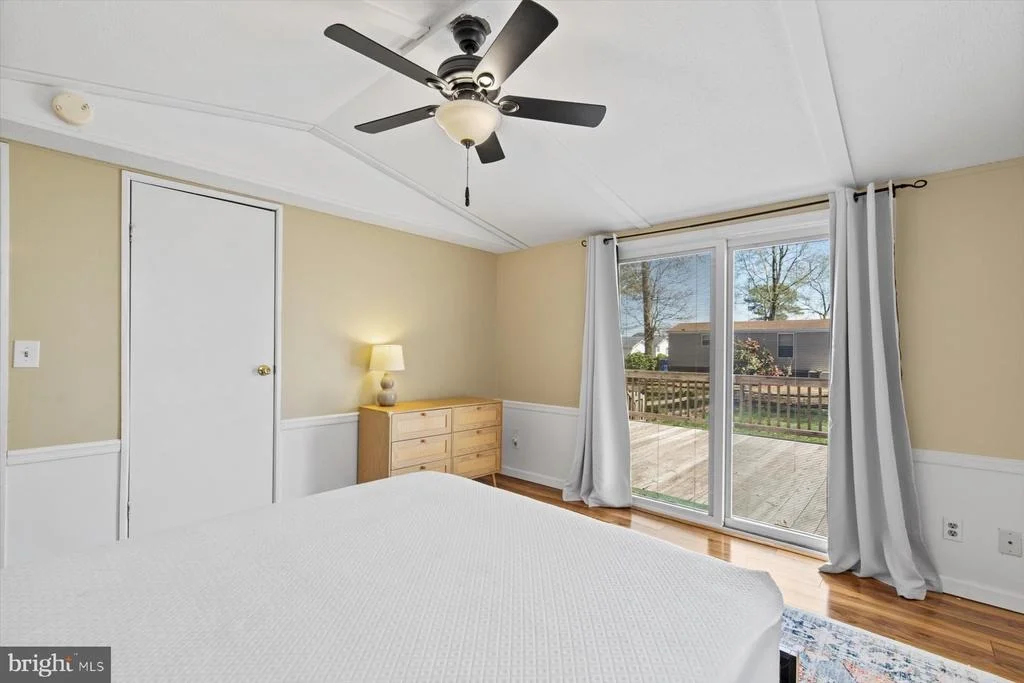 Photo of 34482 SUNSET DRIVE