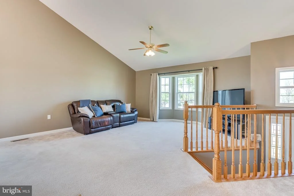 Photo of 476 OAK LEE