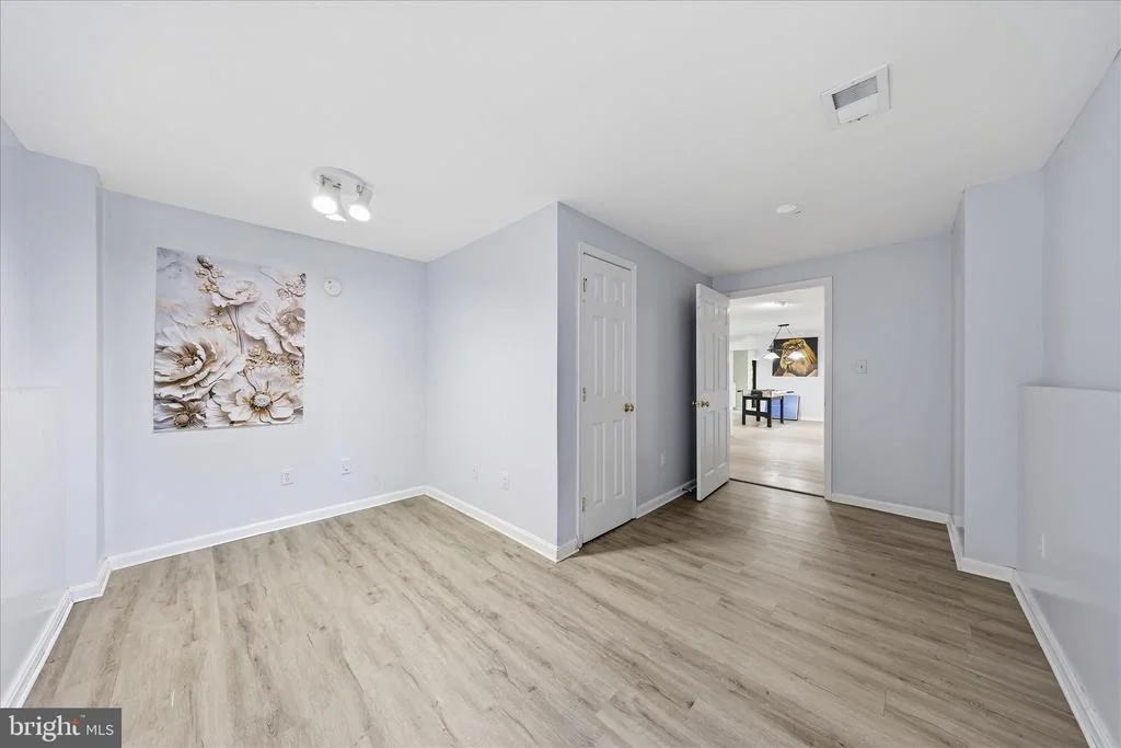 Photo of 6135 FIELDCREST COURT